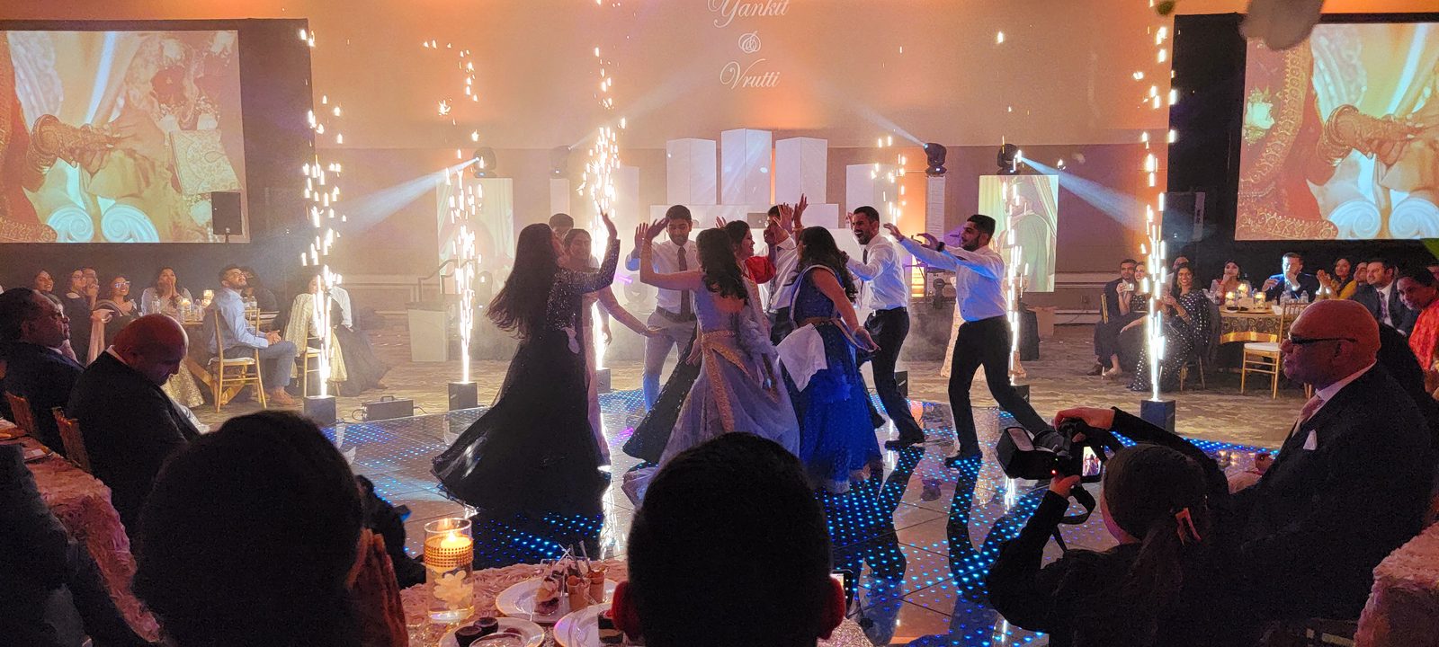 Lighting and FX on the dance floor